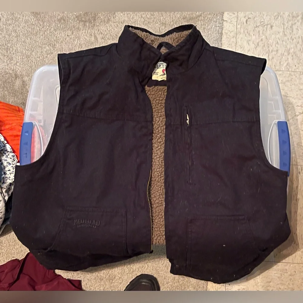 Just old jackets and hoodies trying to get rid of.Shoot me a price if interested - Picture 3 of 11